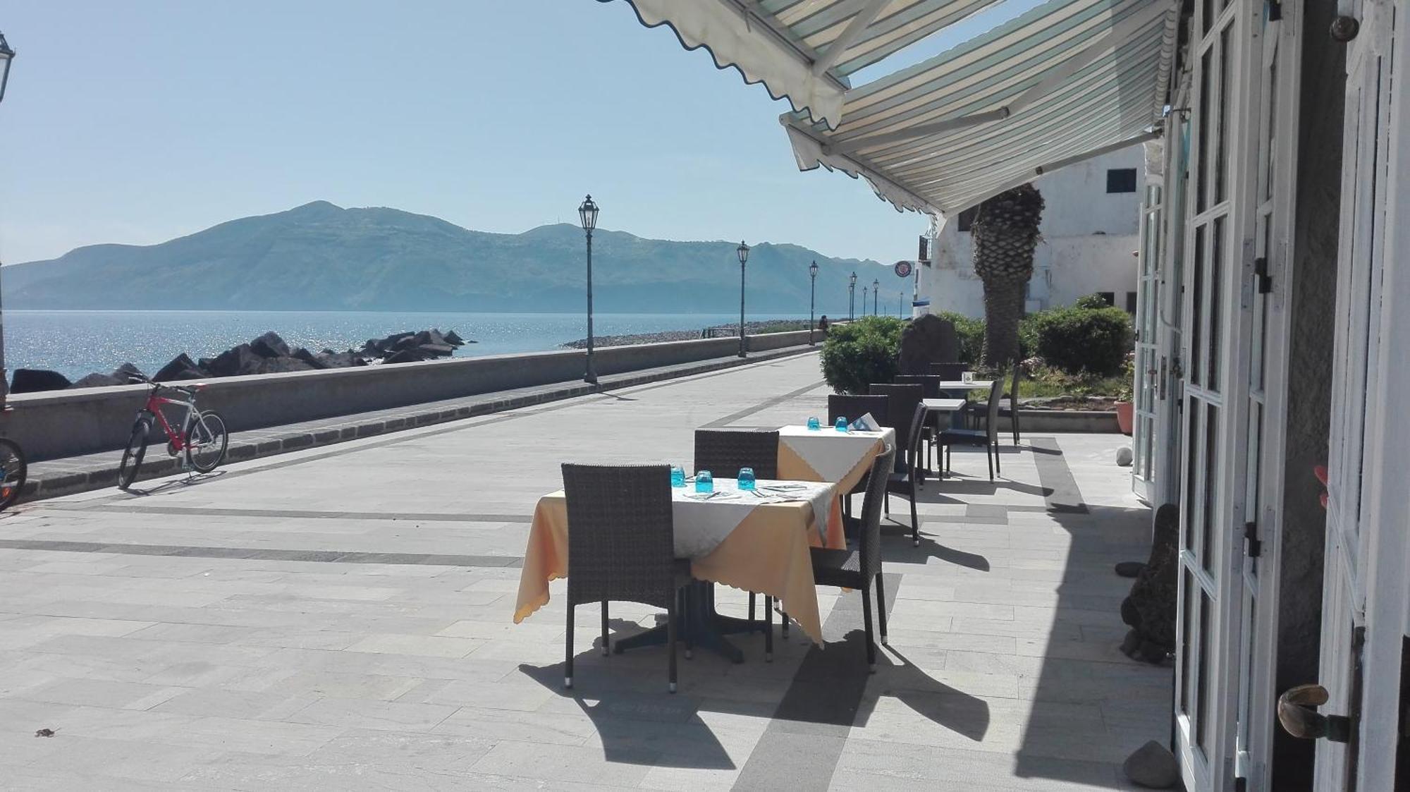 Il Delfino Hotel Santa Marina Salina Exterior foto