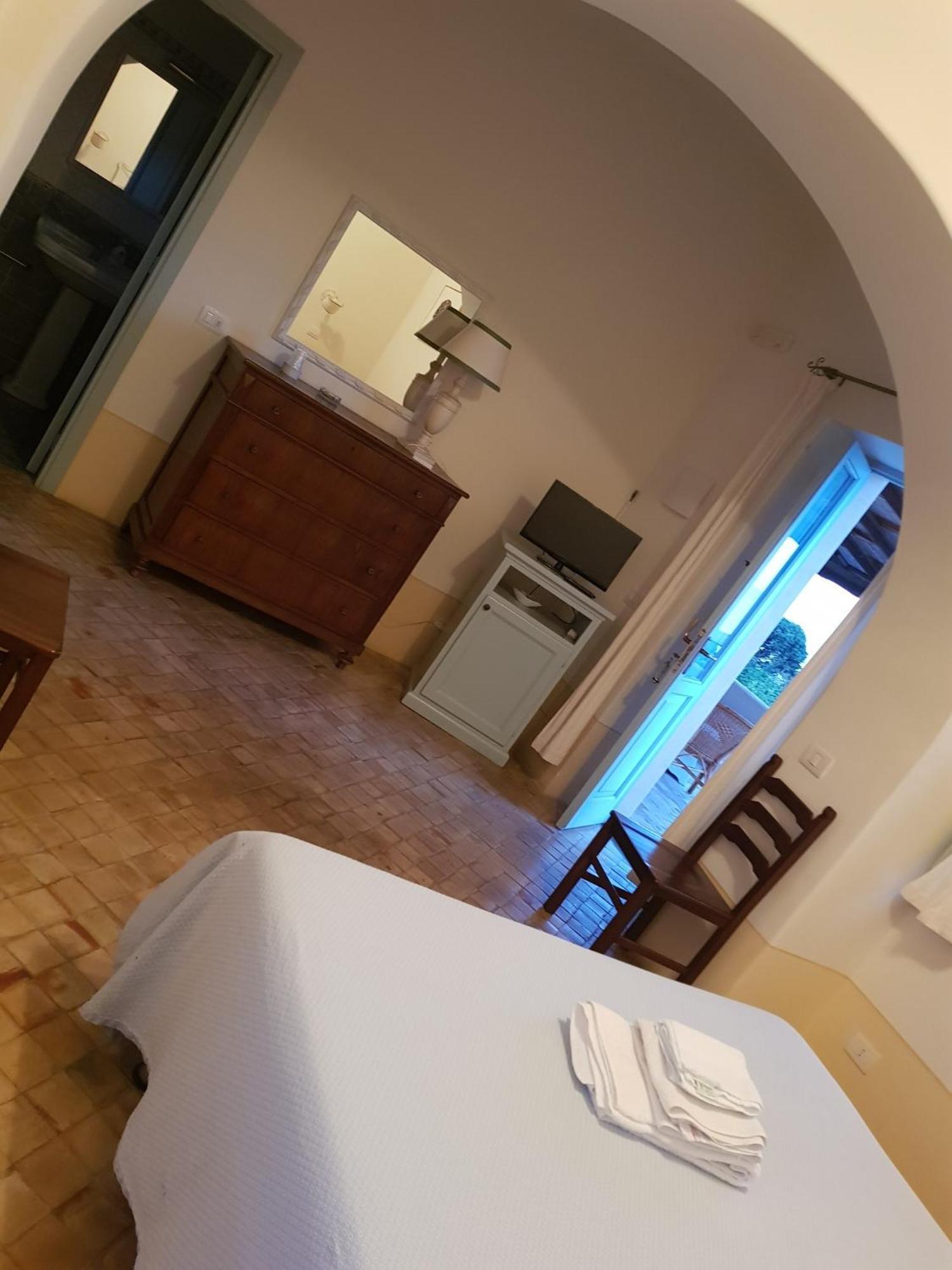 Il Delfino Hotel Santa Marina Salina Exterior foto
